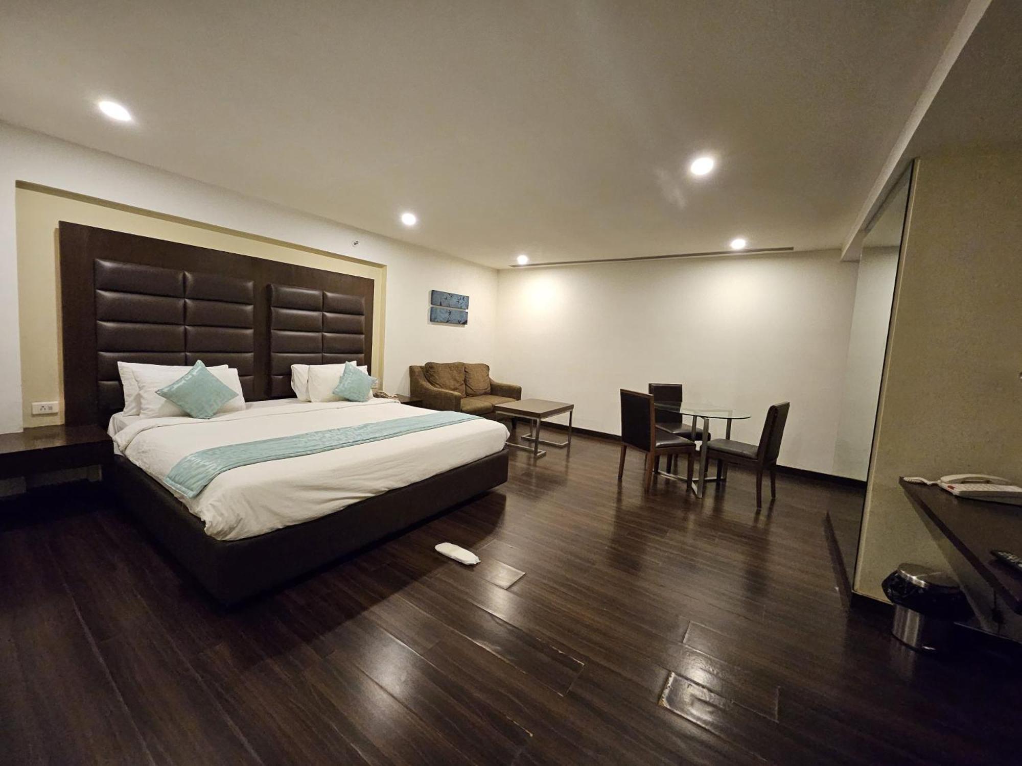 D R Utthama Nellore - Am Hotel Kollection Bagian luar foto