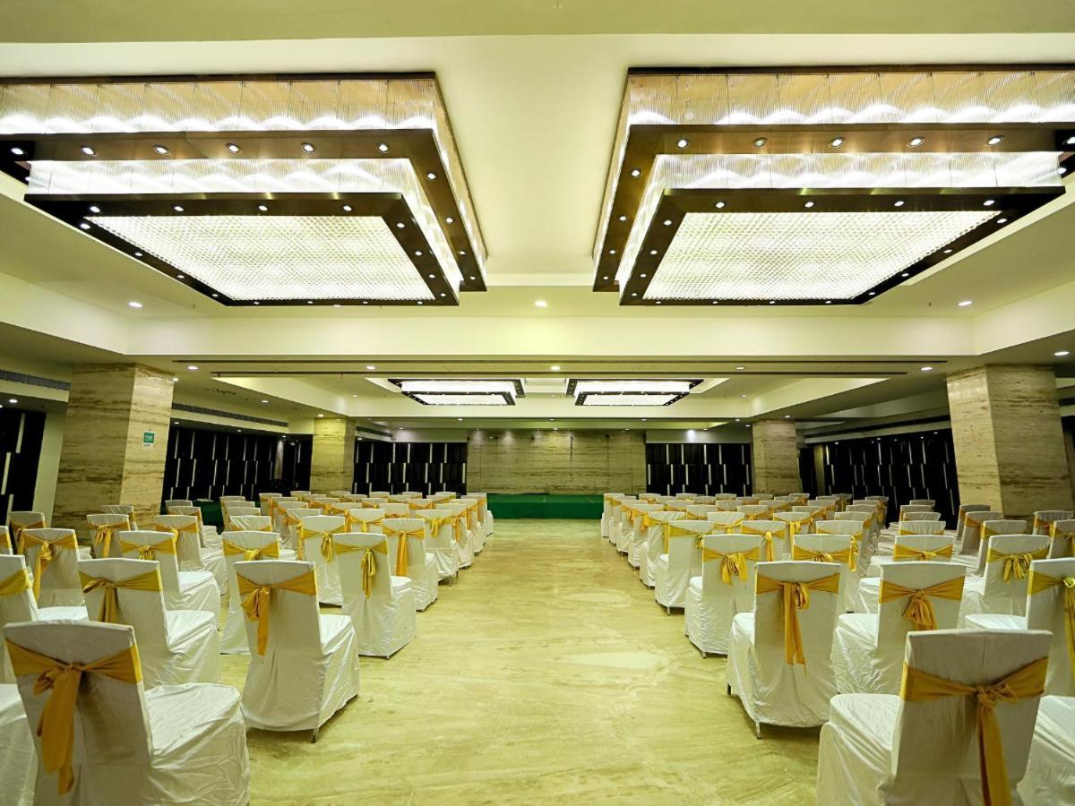 D R Utthama Nellore - Am Hotel Kollection Bagian luar foto