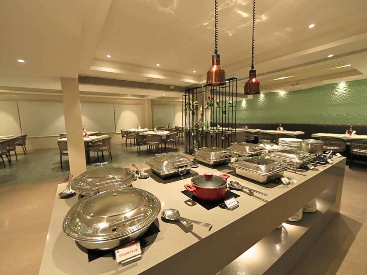 D R Utthama Nellore - Am Hotel Kollection Bagian luar foto
