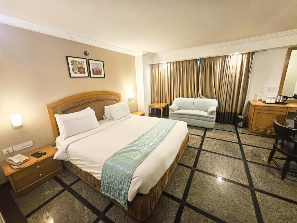 D R Utthama Nellore - Am Hotel Kollection Bagian luar foto